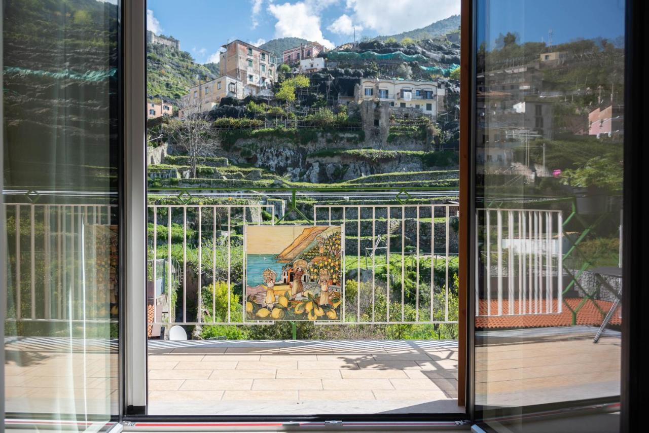Casa Aura - Amalfi Coast Apartment Maiori Luaran gambar